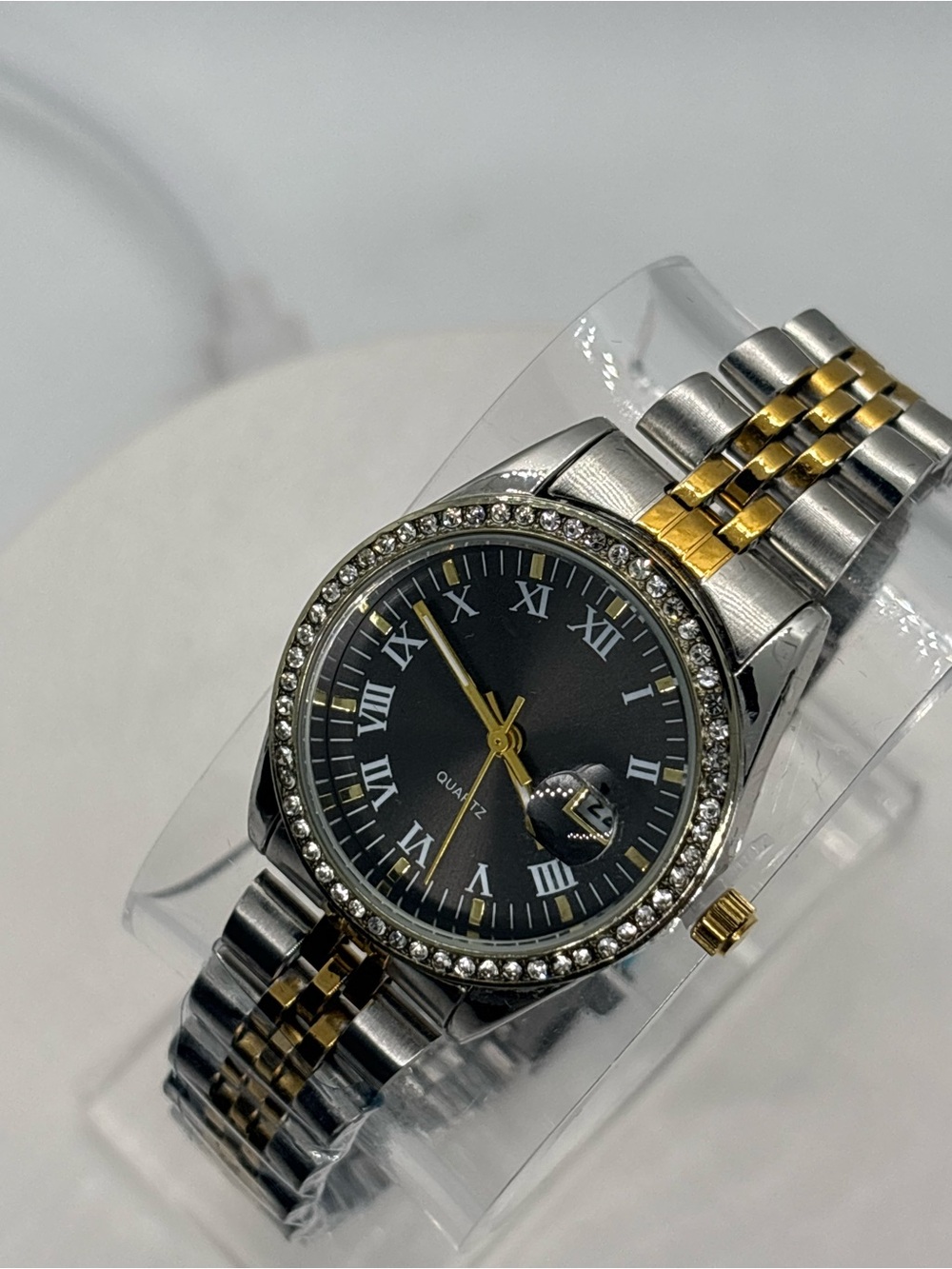 Two-Tone Black Dial Quartz Watch with Crystal Bezel